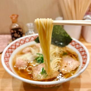 支那そばワンタン醤油