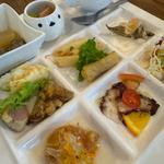 サービスランチ(BISTRO 1958)