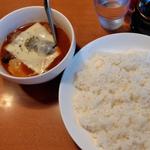 トマト味のビーフ、チーズ、野菜のカリー(カリー屋 ジンコック)