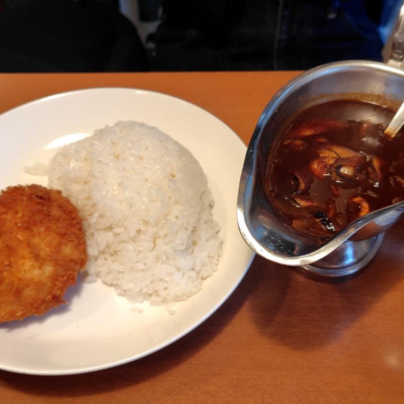 カニクリームコロッケカリー(野菜入り)(カリー屋 ジンコック)