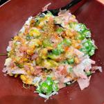 大戸屋ばくだん丼、たっぷり野菜の麦みそ汁(大戸屋ごはん処 川崎銀柳街店)