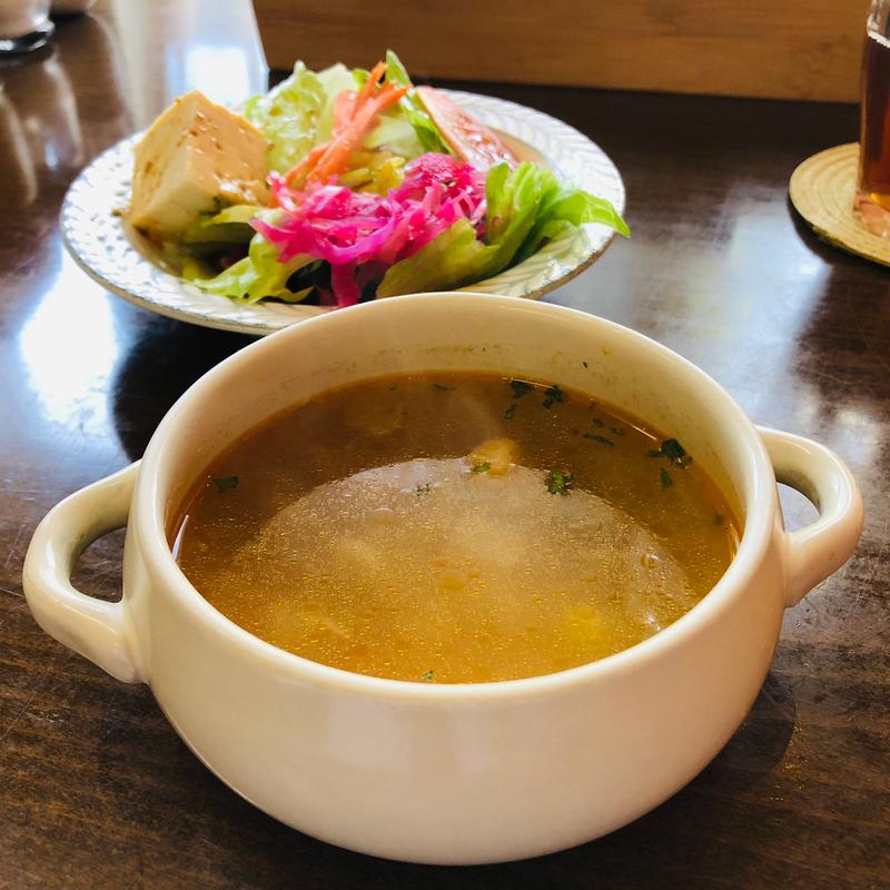 ランチスープ & サラダ(洋食屋 青空 （ヨウリョクヤ アオゾラ）)
