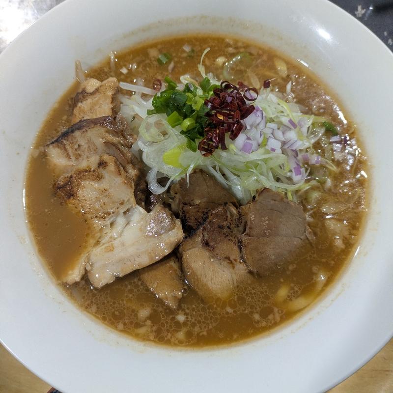味噌チャーシュー（太麺）(ラーメン 鈴や)
