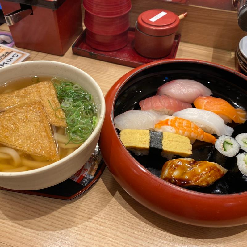 寿司定食　うどん（きつね）(回転寿司がんこ あべのハルカス店)