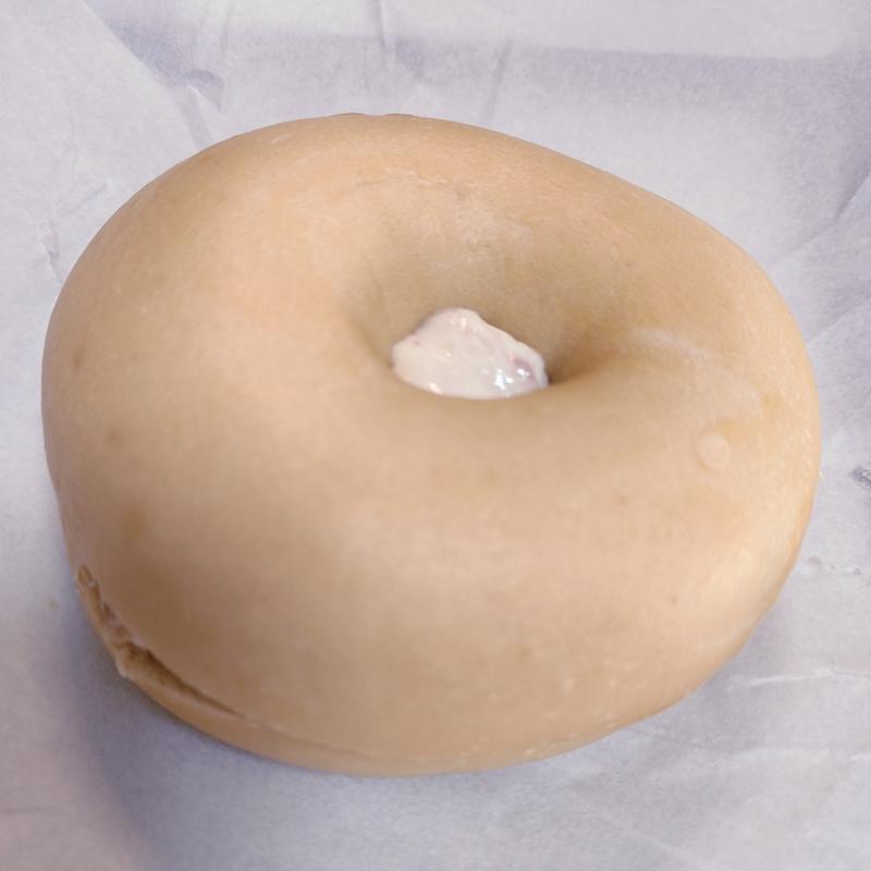 クリームチーズサンド 〜ハニーナッツ〜(BAGEL & BAGEL × Kiri Café)