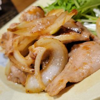 三元豚バラと玉葱のしょうが焼き(食彩 市)