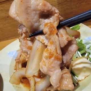 三元豚バラと玉葱のしょうが焼き(食彩 市)