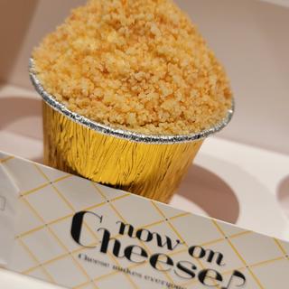 チーズスフレ(Now on Cheese♪(ナウオンチーズ)エキュート大宮店)