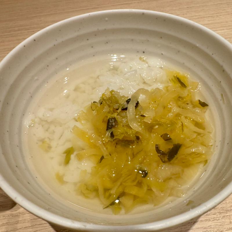 出汁茶漬けと白菜の漬物(やよい軒 阪急茨木店)