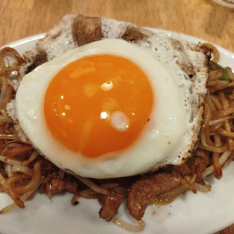 想夫恋焼きそば＋目玉焼き(本格・焼きそば専門店 想夫恋 上野店)