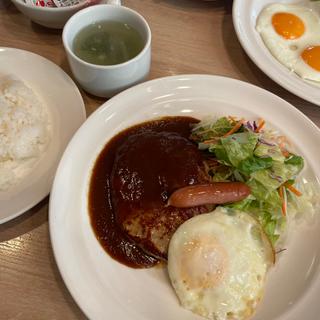 ハンバーグモーニングセット