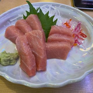 中トロのお刺身