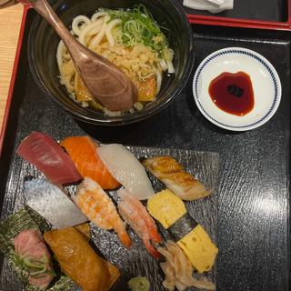 うどん寿司（梅）(鮨 酒 肴 杉玉 阪急塚口)