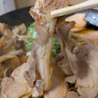 肉そば（温・特選ミックス）(肉蕎麦 叶夢)