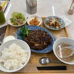 レバニラ定食(コスモ厨房 神田軒)