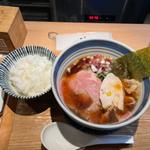 熟成醤油の中華そば、銀しゃり