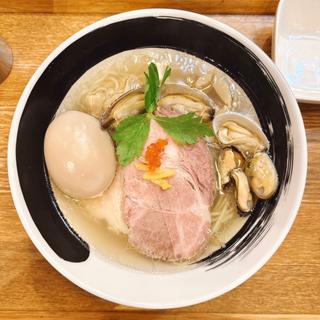 浅蜊とムール貝の汐そば