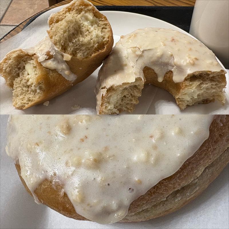 ホワイトチョコ マカダミア ドーナツ(スターバックスコーヒー 青葉台東急スクエア店)