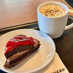 ストロベリー&チョコレートタルト スモアチョコレートラテ