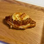 クロワッサン・オ・ジャンボン