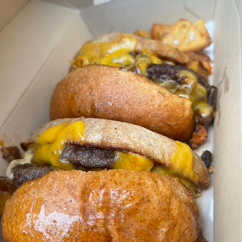 切ったやつダブル(BRISKSTAND NAGO（ブリスクスタンド名護）)