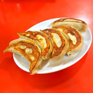 自家製ギョーザ