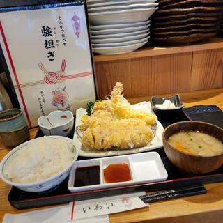 特選トリオ定食(とんかつ いわい)