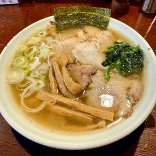 海鮮出汁塩チャーシューメン(麺や秀佳)