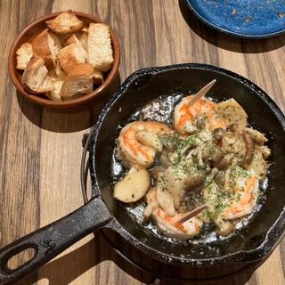 アヒージョ(ワイン食堂 バルソル)