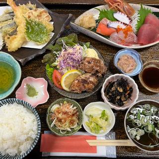 すずきや定食(お食事処 すずきや)