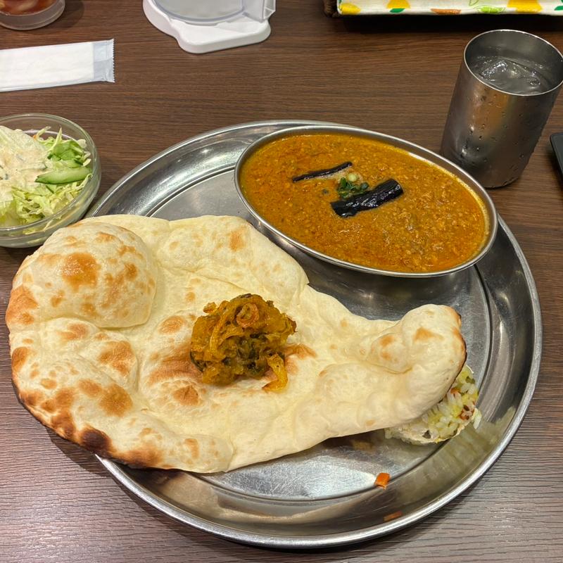 キーマと茄子のカレー(スーリヤ 日本橋店)