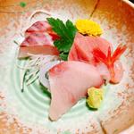 刺身盛り合わせ