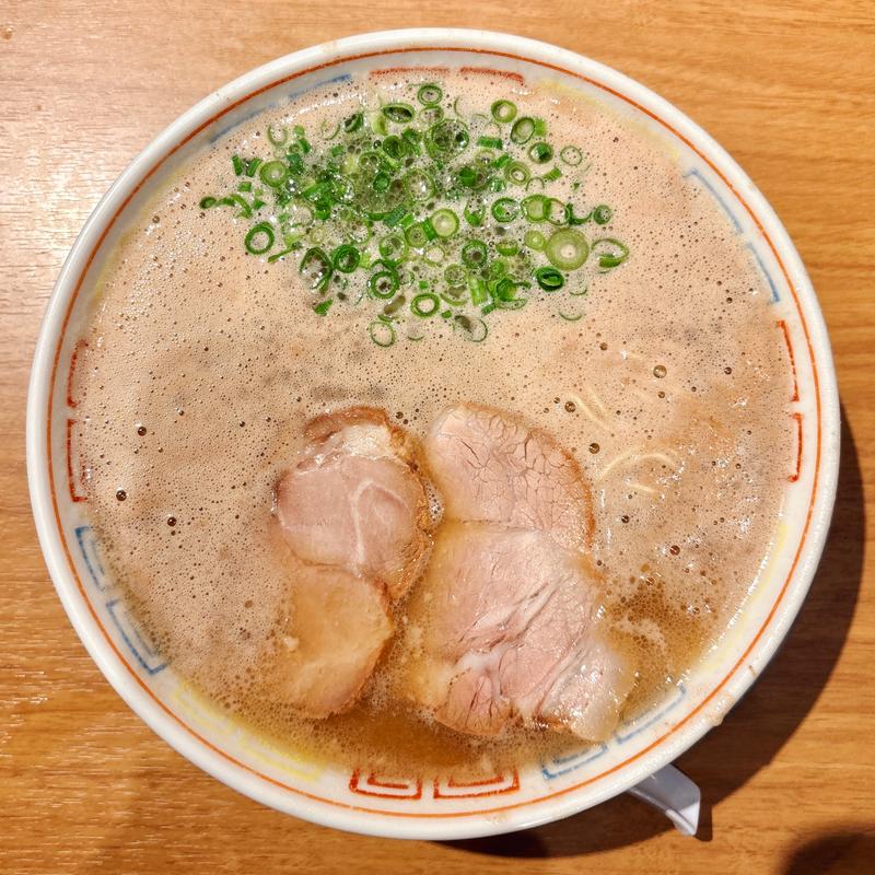 博多ラーメン(三代目 博多だるま)