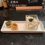 エスカルゴのパイ包み　エビ、カニ、カリフラワーのムース(Bar Incarnation)