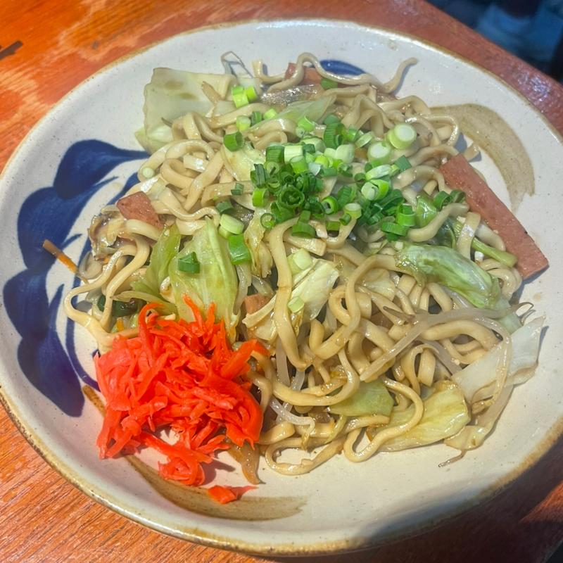 沖縄風焼そば(居酒屋 又吉商店)