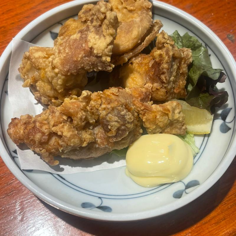 ももの唐揚げ(居酒屋 又吉商店)