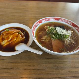 チャーハンセット 餃子か唐揚げ付き(安祥陽)