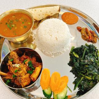 Nepali Khana Set