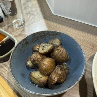 じゃがいもの炭火炙り焼き