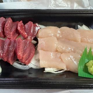 朝どれ赤鶏2点盛り(バードスタンド)