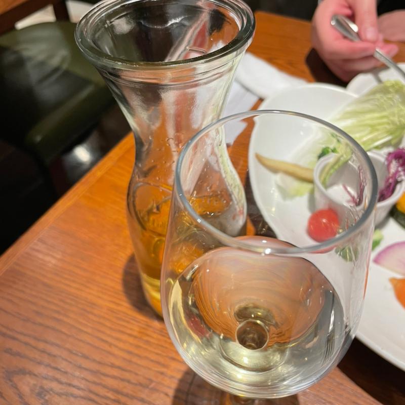 (ペルアデッソ東海 KITTE名古屋店)