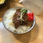 牛すじ丼