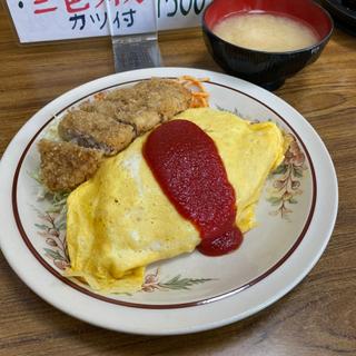 オムライス メンチ付き