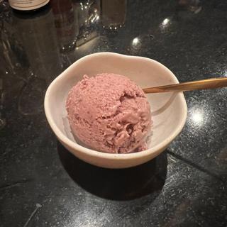 アイス（ダークチェリー）(Bar Incarnation)