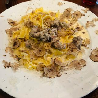 黒トリュフのパスタ