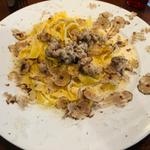 黒トリュフのパスタ(トラットリア 築地 パラディーゾ！)