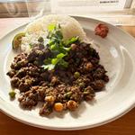 ラム＆ピースなキーマカレー(路地裏カレーTiki)