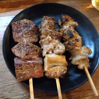 レバー、きくあぶら、なんこつ