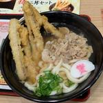 かしわごぼ天うどん(資さんうどん 尻手店)