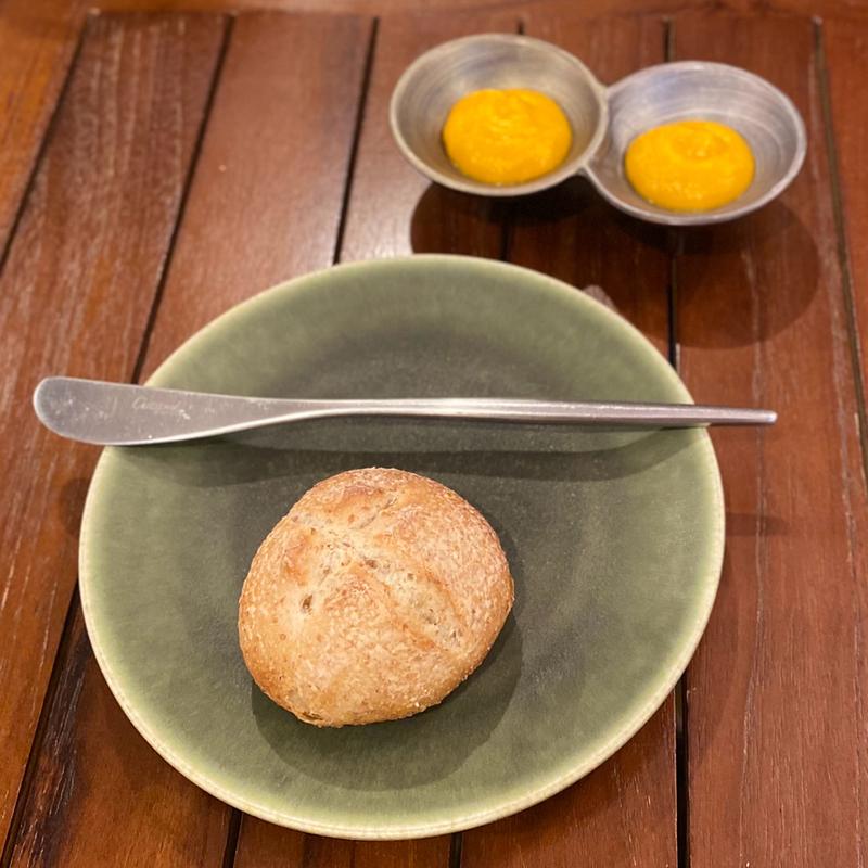 自家製パン(ライ麦)(Cultiver)